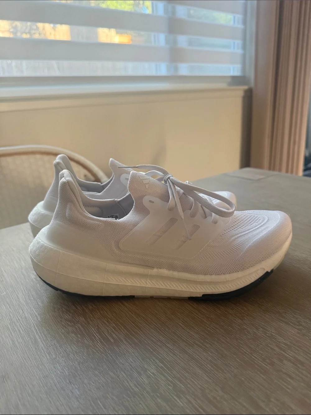 NWT adidas Ultraboost Light Running Shoes | W9 M8